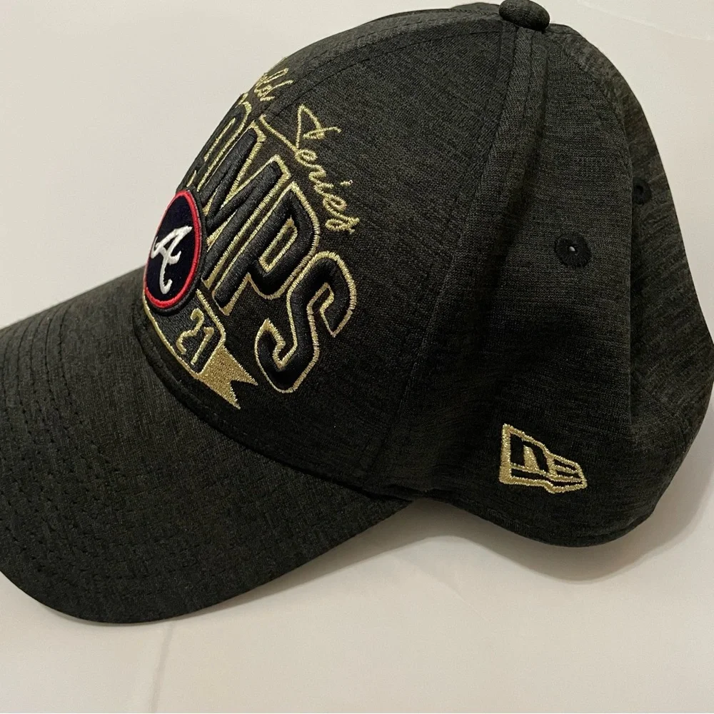 Atlanta Braves Black & Gold World Series 2021 Baseball Cap - Picture 3 of 7